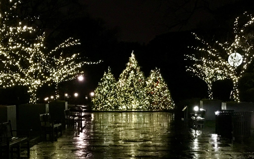 Christmas Traditions, History & Fun&nbsp;Facts