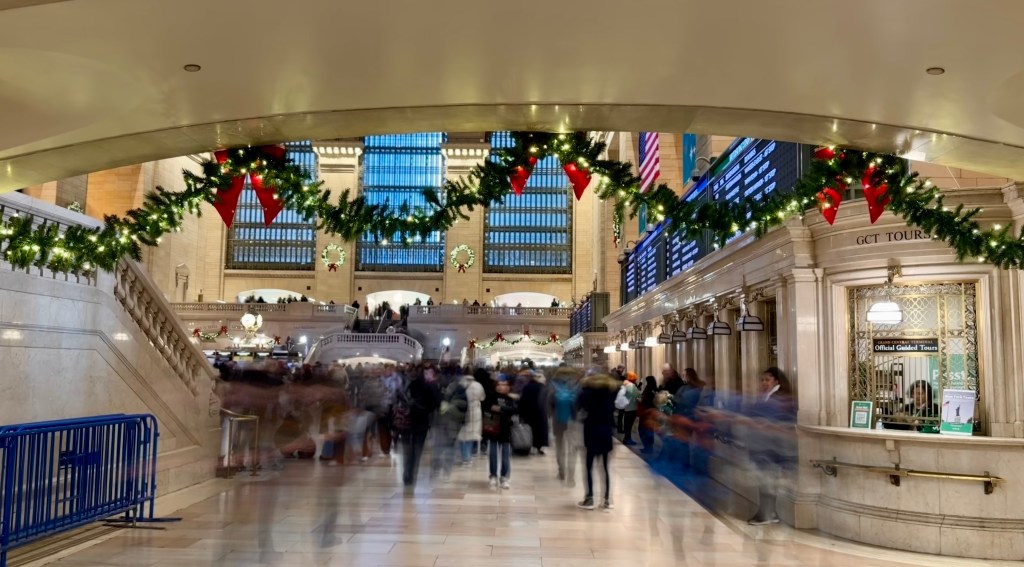 Christmas in Manhattan